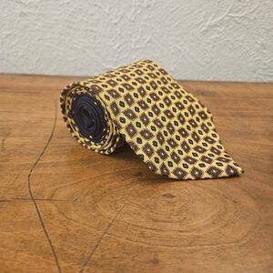 Tommy Hilfiger Neck Tie Woven 100% Silk Yellow Blue Geometric Two Tone